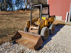 Owatona 345 Skid Steer 