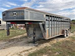 1993 Titan 20' T/A Gooseneck Livestock Trailer 