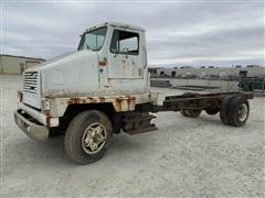 1991 International 4900 S/A Cab & Chassis 