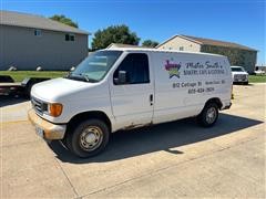 2006 Ford E150 2WD Van 