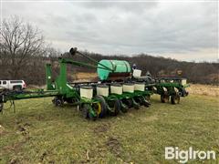 John Deere 1770 NT 16 Row Planter 