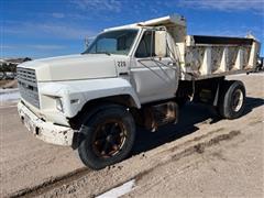 1986 Ford F700 S/A Dump Truck 
