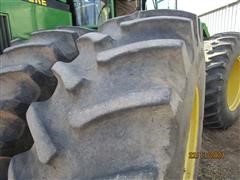 items/9884f0b8f24bec11a3ee0003fff903d6/1990johndeere87694wdtractor_a78fc30ce1fe43cfaa355054ce6f8033.jpg