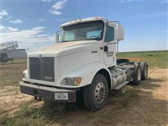 2000 International 9200i T/A Truck Tractor 