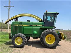 items/98d2967214f5ed11a81c6045bd4ccc74/1992johndeere6810selfpropelled4x4silagechopper_095a34b486624777a80ee03c4b7f50a5.jpg