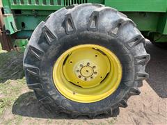 items/98d2967214f5ed11a81c6045bd4ccc74/1992johndeere6810selfpropelled4x4silagechopper_65a75664fccc4fec821b6b34eafacfdd.jpg