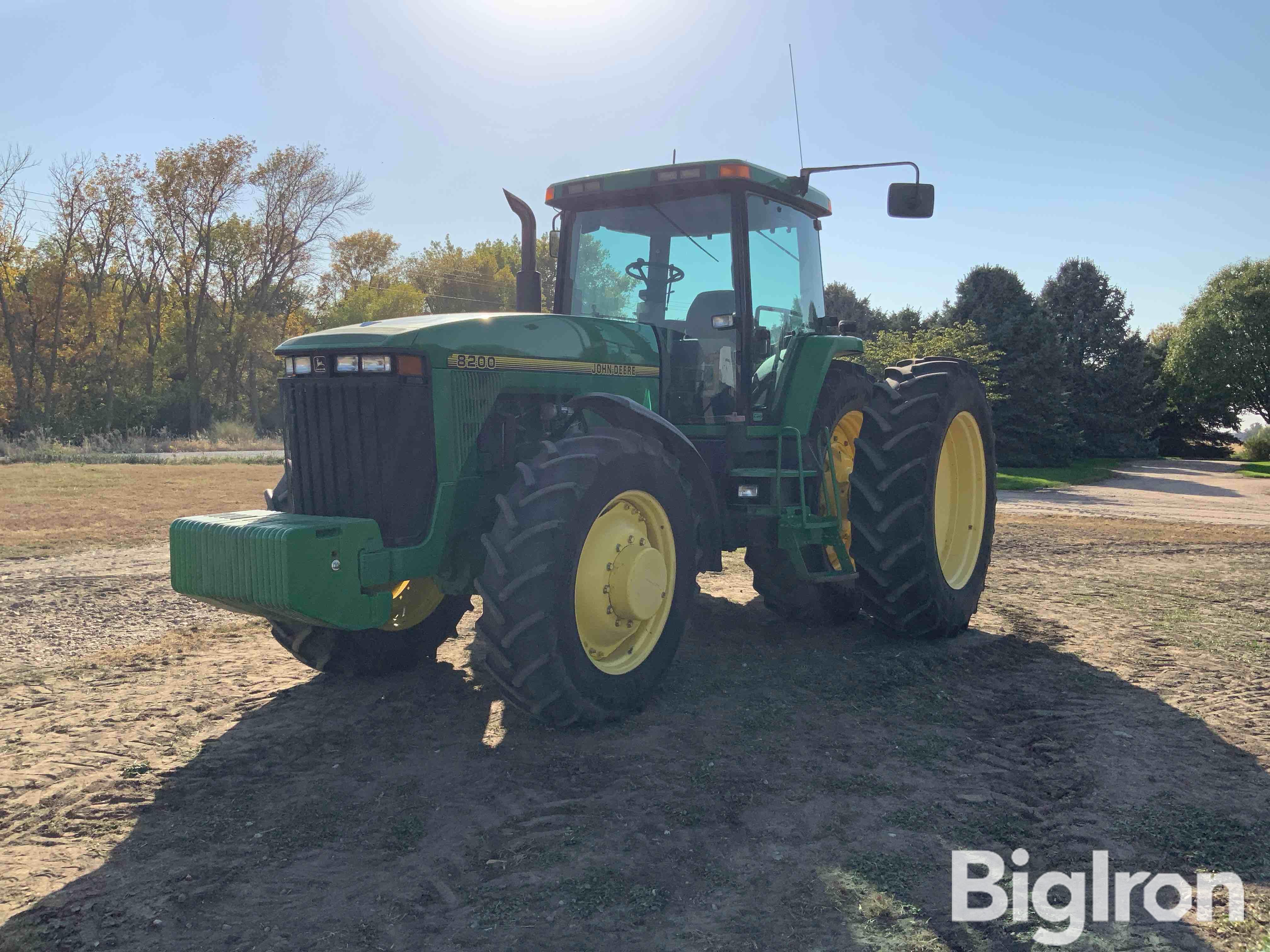 1996 John Deere 8200 MFWD Tractor 