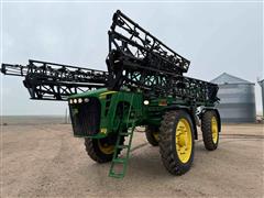 2010 John Deere 4930 Self-Propelled Sprayer 