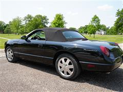 items/994933bbe000ee11a81c000d3a62cc61/2002fordthunderbirdconvertible_68cb086810134dddb2a9c7ab5a235983.jpg