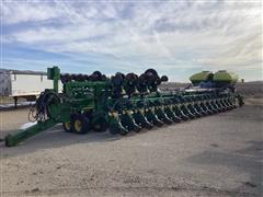 2010 John Deere DB120 48R30 Planter 