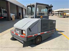 2000 Advance Retriever 6250 Self-Propelled Gas Floor Sweeper 