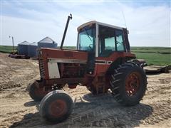 1979 International 986 2WD Tractor 