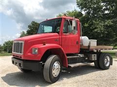 2001 Freightliner FL106 S/A Truck Tractor W/Flatbed 