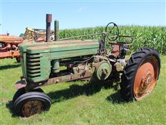 John Deere B 2WD Tractor 