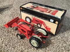 Ford 641 Workmaster Toy Tractor W/725 Loader 