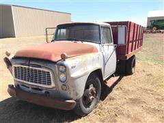 1959 International B-172 S/A Grain Truck 