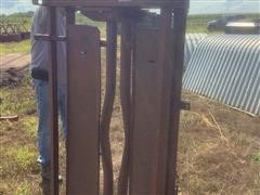 Livestock Systems Cattle Head Gate 