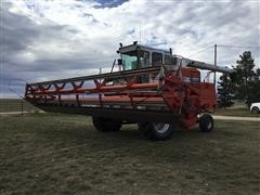 1981 Massey Ferguson 860 Combine W/Header 