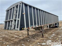 1998 Merritt T/A Aluminum Grain Trailer 