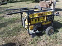 DEWALT DG4400B 4400W Gas Powered Generator 