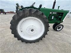 items/9ac3e740103eef11b4ad000d3acfdee0/1962oliver7702wdtractor-3_a982dd795a6b4a7892cfa0ade75c029e.jpg