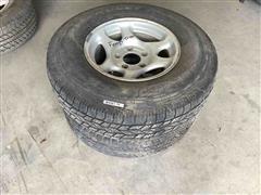 Kelly LT235/85R16 Tires & Rims 