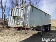 2005 Jet 26’ T/A Grain Trailer 