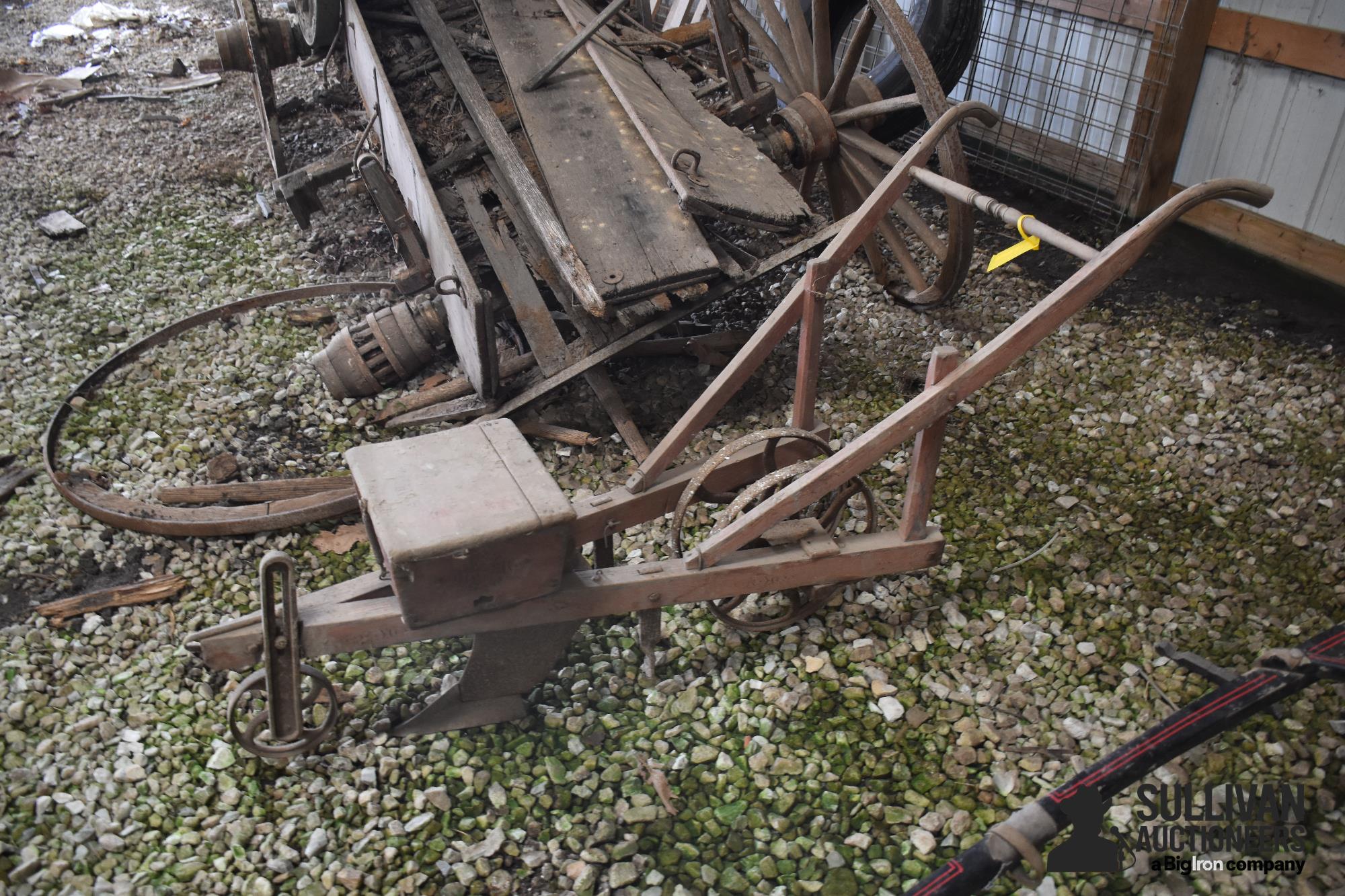 Antique 1 Bottom Planter 