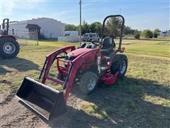 Mahindra 26XL MFWD Compact Utility Tractor W/Loader & Mower 