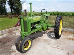 1936 John Deere B 2WD Tractor 