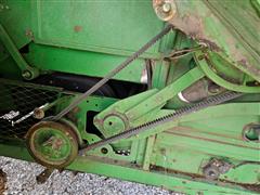 items/9b34d76fab5aef11a4e60022488ec0a9/1994johndeere9500combine-10_37ff42162e114b348a272931b98f73ef.jpg