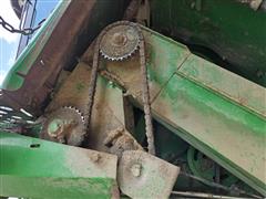 items/9b34d76fab5aef11a4e60022488ec0a9/1994johndeere9500combine-10_9e963e2d75a74eed94ae6f72c6f15fb2.jpg