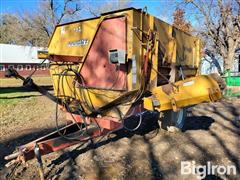 KUHN Knight RA2450 Reel Auggie Feed Wagon 