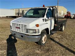 2006 GMC C5500 S/A Flatbed Truck 