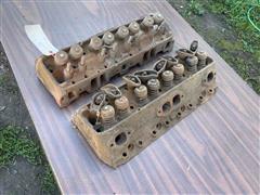 1963 Chevrolet 327-350ci Cylinder Heads 