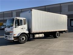 2012 Nissan UD2600 26' 4x2 Cargo Truck W/Liftgate 