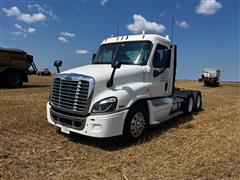 2009 Freightliner Cascadia 125 T/A Truck Tractor 