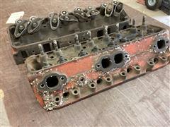 Chevrolet 302-350ci Cylinder Head 