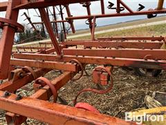 items/9c3ba6504dabef1195f6000d3a620d5e/krausefieldcultivator-10_fdd5a8c1a77c44a8bcb1638b7fc02900.jpg