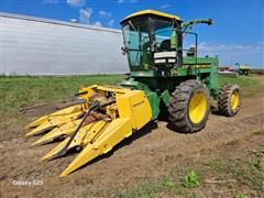 1981 John Deere 5720 Self-Propelled 4WD Forage Harvester W/Header 