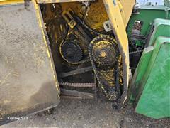 items/9c48efa8385bef11a4e6000d3a62e002/johndeere5720selfpropelledforageharvesterwnewholland360nforageheader_3bf5de741f274e39af81afc50efddeab.jpg