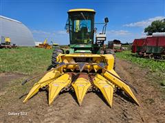 items/9c48efa8385bef11a4e6000d3a62e002/johndeere5720selfpropelledforageharvesterwnewholland360nforageheader_fcc6c2fbb1024187a27f10421ccf7bfb.jpg