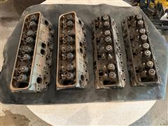 GM Small Block Cylinder Heads 