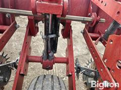 items/9c68d70829e6ef11a4dd6045bd4c6ac5/case-ih-955-cyclo-air-planter_225e9e11dac94aee9fe9300d1d390364.jpg