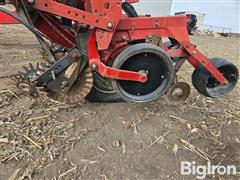 items/9c68d70829e6ef11a4dd6045bd4c6ac5/case-ih-955-cyclo-air-planter_6fe97fcc641a4b47885af74c7ebcfc4e.jpg