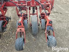 items/9c68d70829e6ef11a4dd6045bd4c6ac5/case-ih-955-cyclo-air-planter_94b35954143243c780f4452ee297ff96.jpg