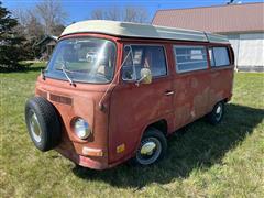1971 Volkswagen Van Camper 
