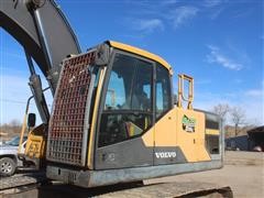 items/9d180b475b52ec11a3ee0003fff903d6/volvoec220elbackhoe_1199b17defb54ac49ea90f01d3fef1fa.jpg