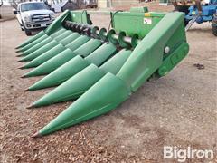 John Deere 893 8R30 Corn Head 