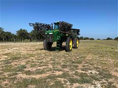 2013 John Deere 4940 Self-Propelled Sprayer 